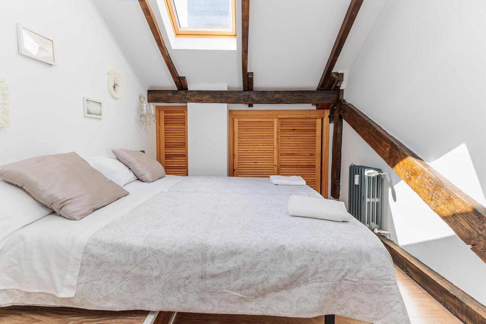 Apartamento Baruhaus Atico Guzman *